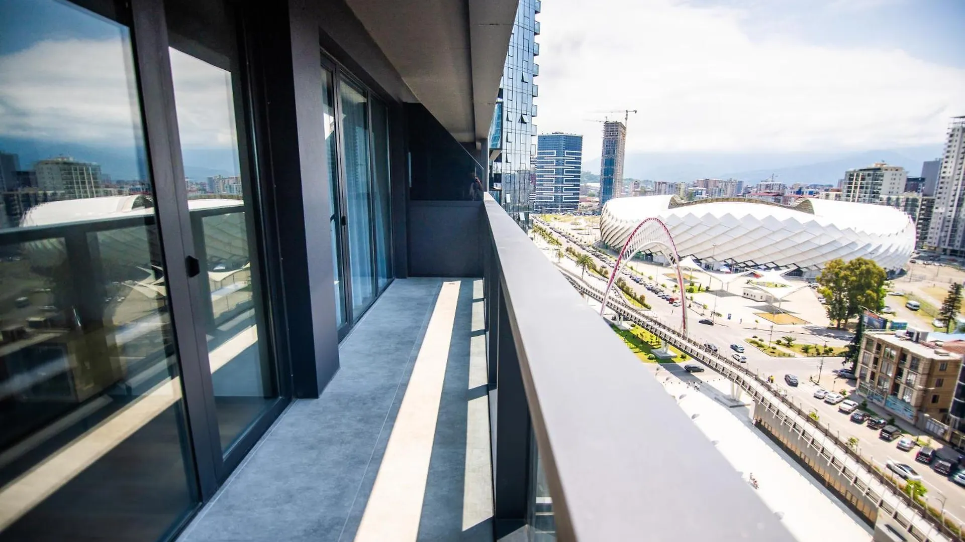 Blue Sky Apart-Hotel Batumi 0*,