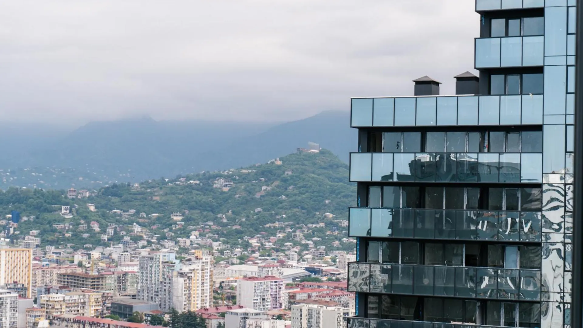 Blue Sky Apart-Hotel Batumi